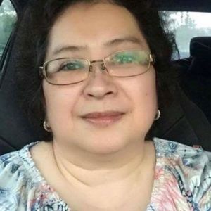 Meet your Posher, Elaine